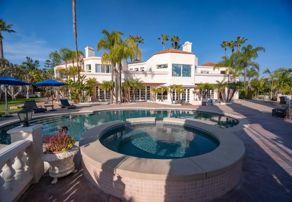 Villa Oasis backyard